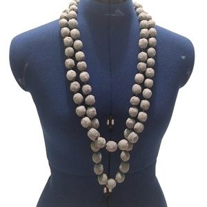 Fabric multilayer necklace with resin back detail